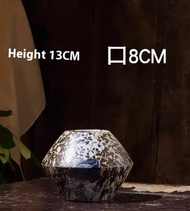 Elevate Your Space with Our Elegant Simple Ceramic Vase - Perfect for Water Nourishing
